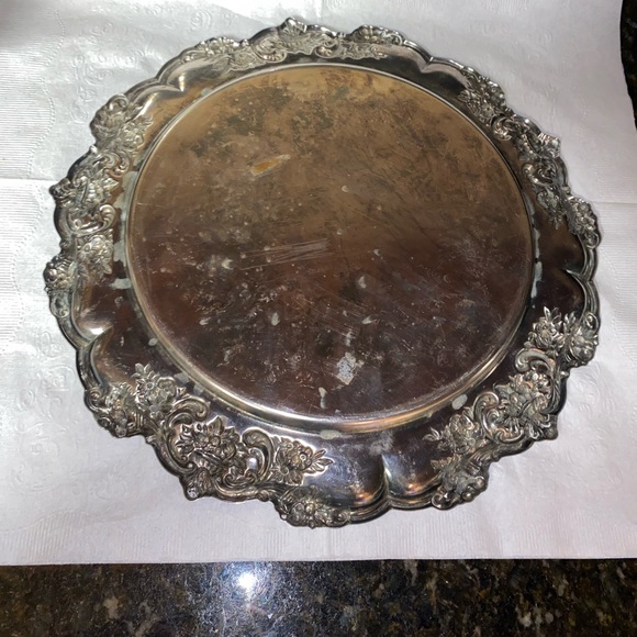 Vintage, Silver Plated Serving Silverware Tray 12” Round - Picture 5 of 6